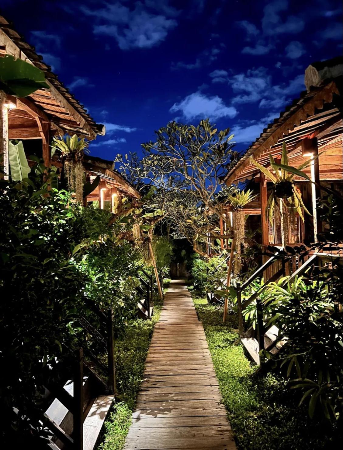 Bajalo Cottage Canggu Екстер'єр фото